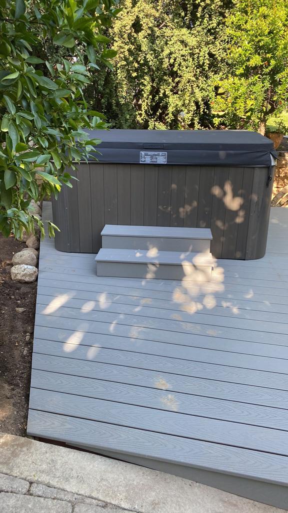 deck replacement in kenmore WA